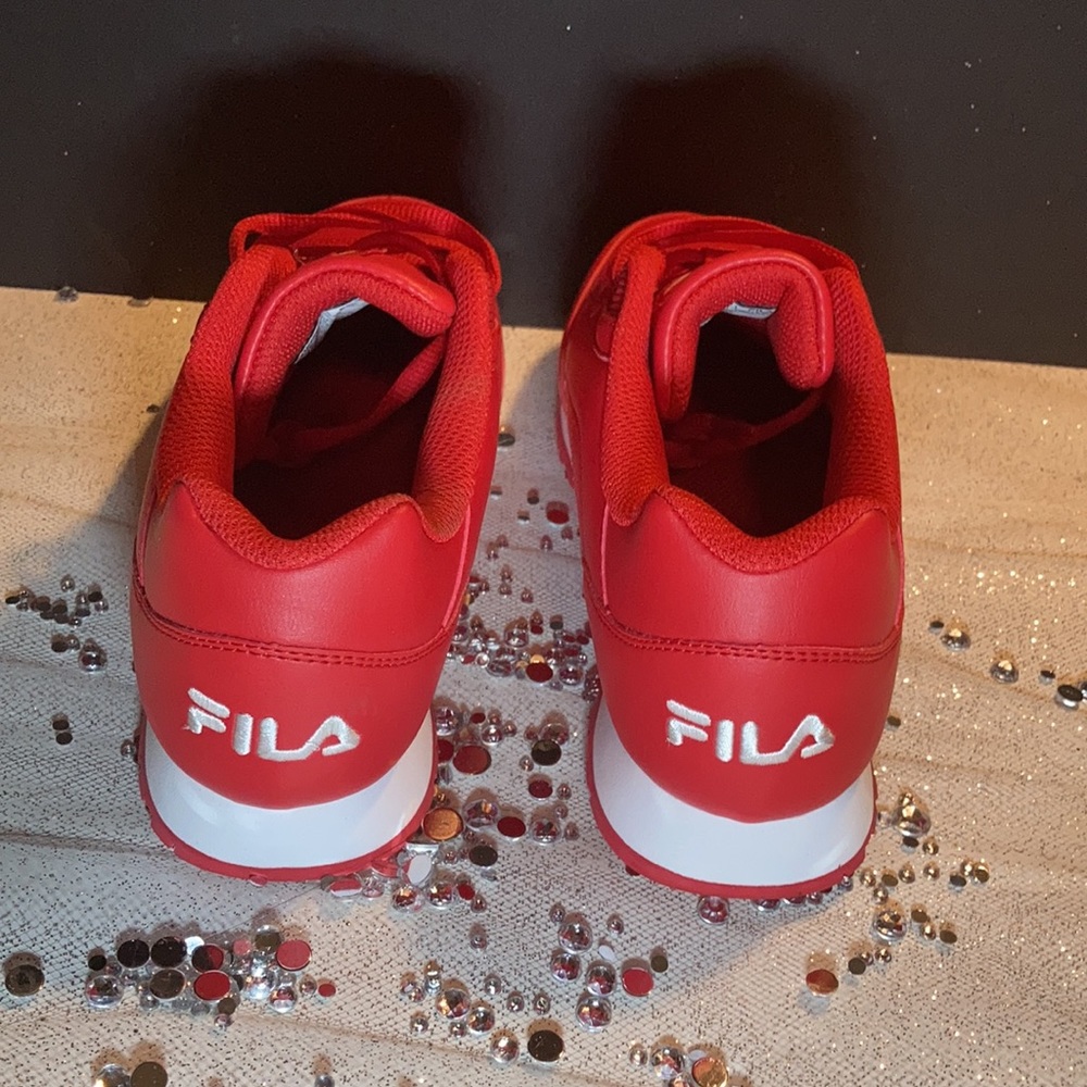 Fila athletic shoes - Picture 5 of 16